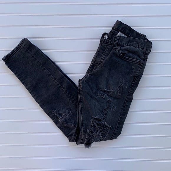 H&M Denim - distressed black jeans